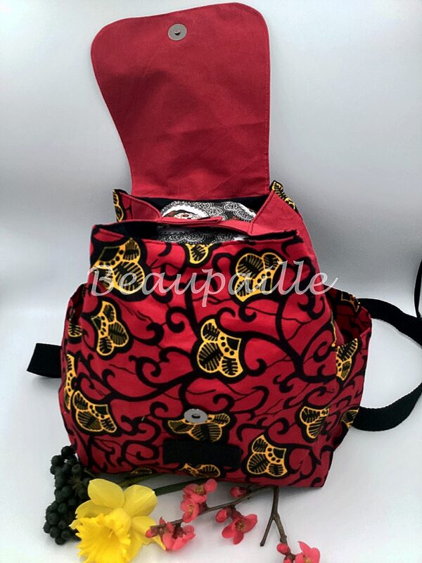 Sac à dos - En rouge et noir – Image 3